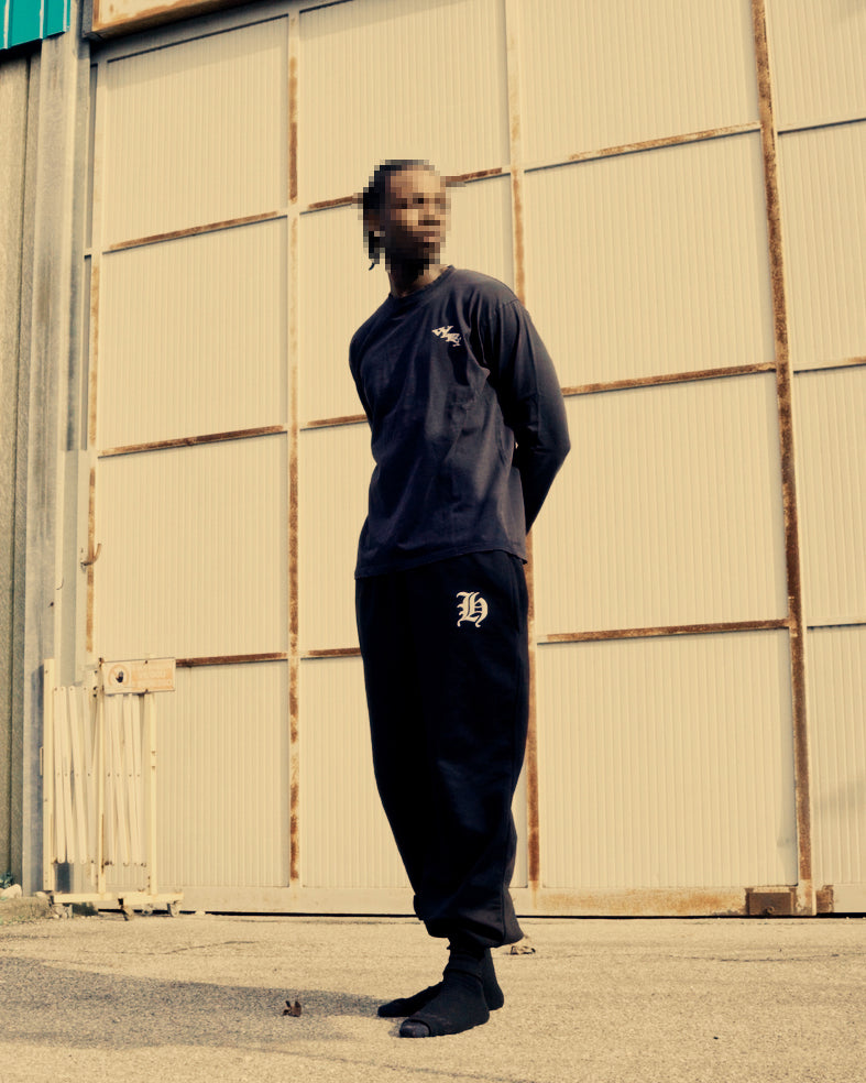 WLRY COMMUNITY LONG SLEEVE BLACK