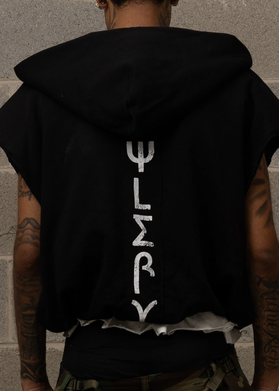 WLRY BLACK PADDED SLEEVELESS HOODIE