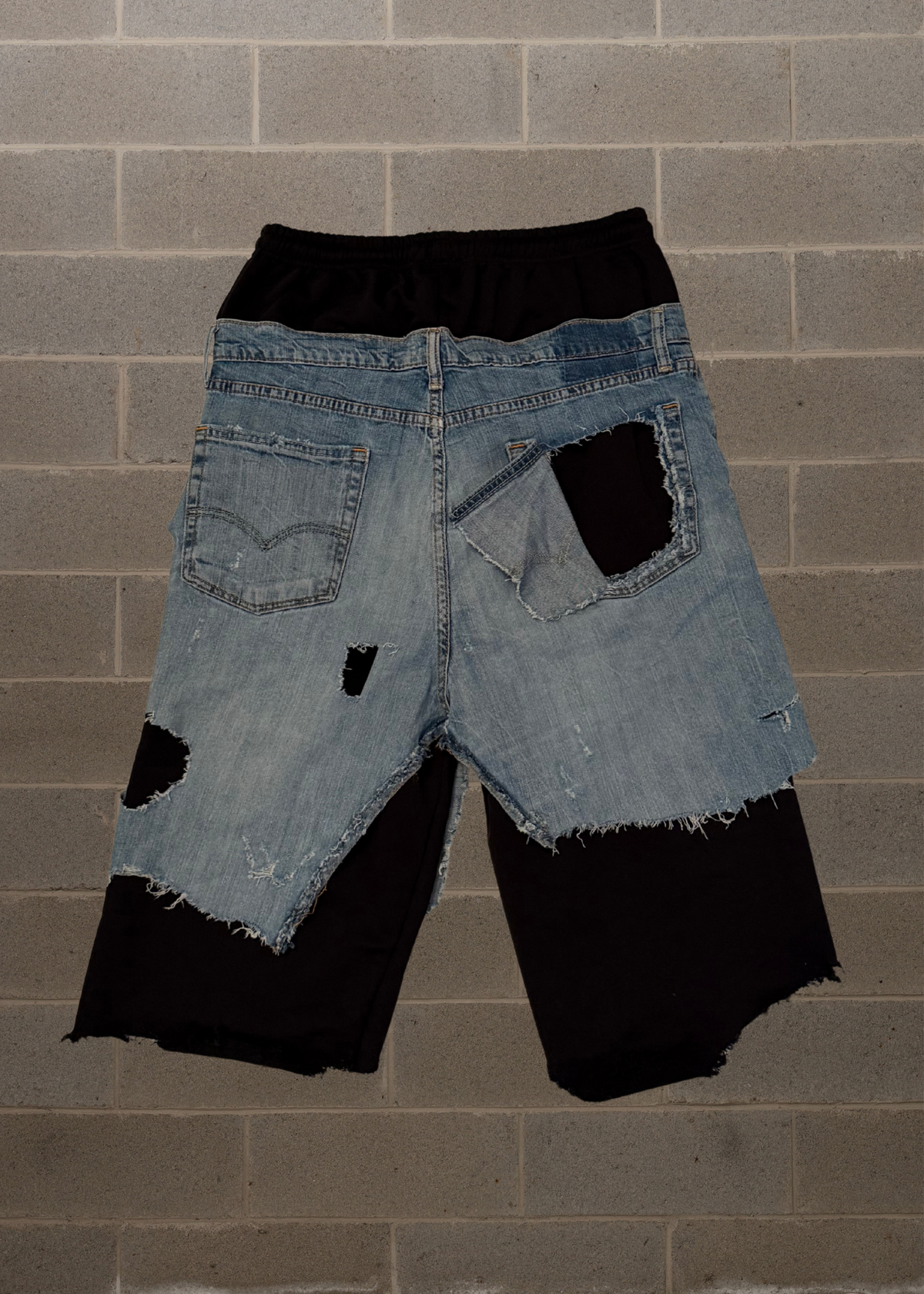 RELIC BLACK PANTS 1 OF 1