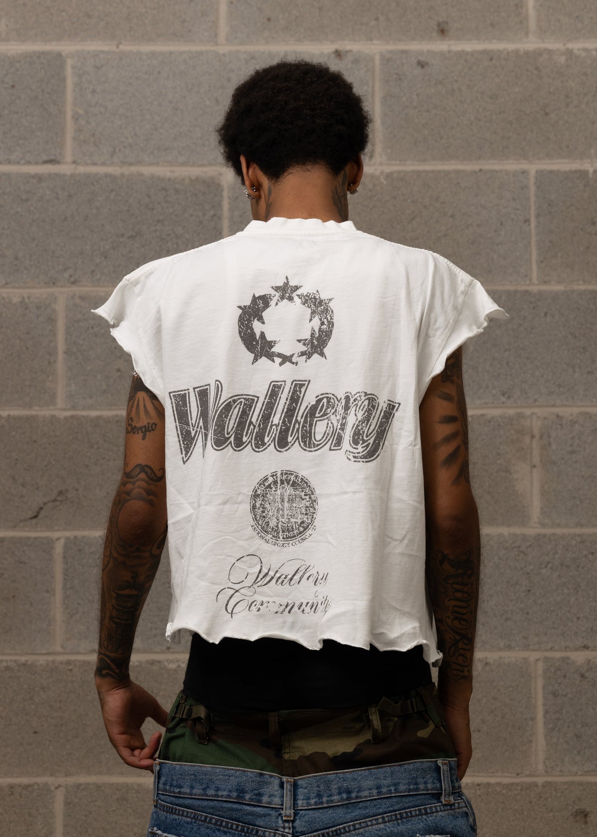WALLERY COMMUNITY DISTRESSED TANK TOP
