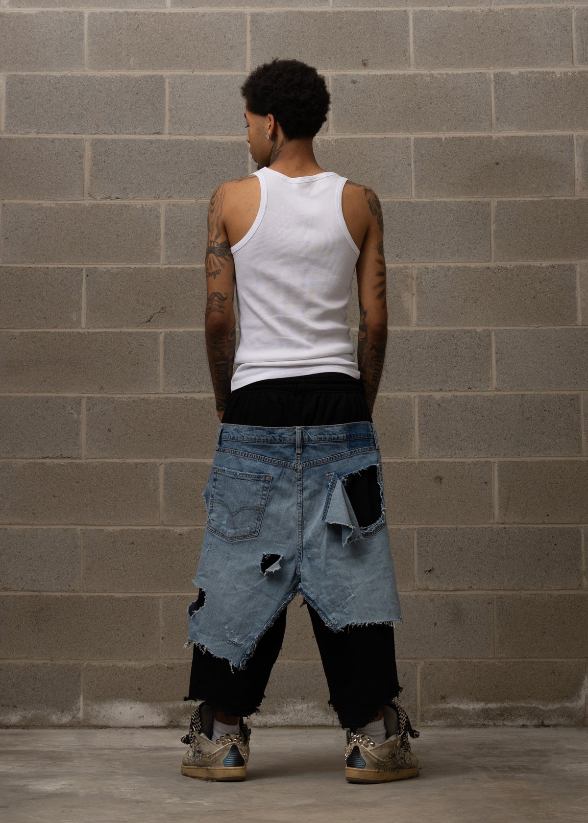 RELIC BLACK PANTS 1 OF 1