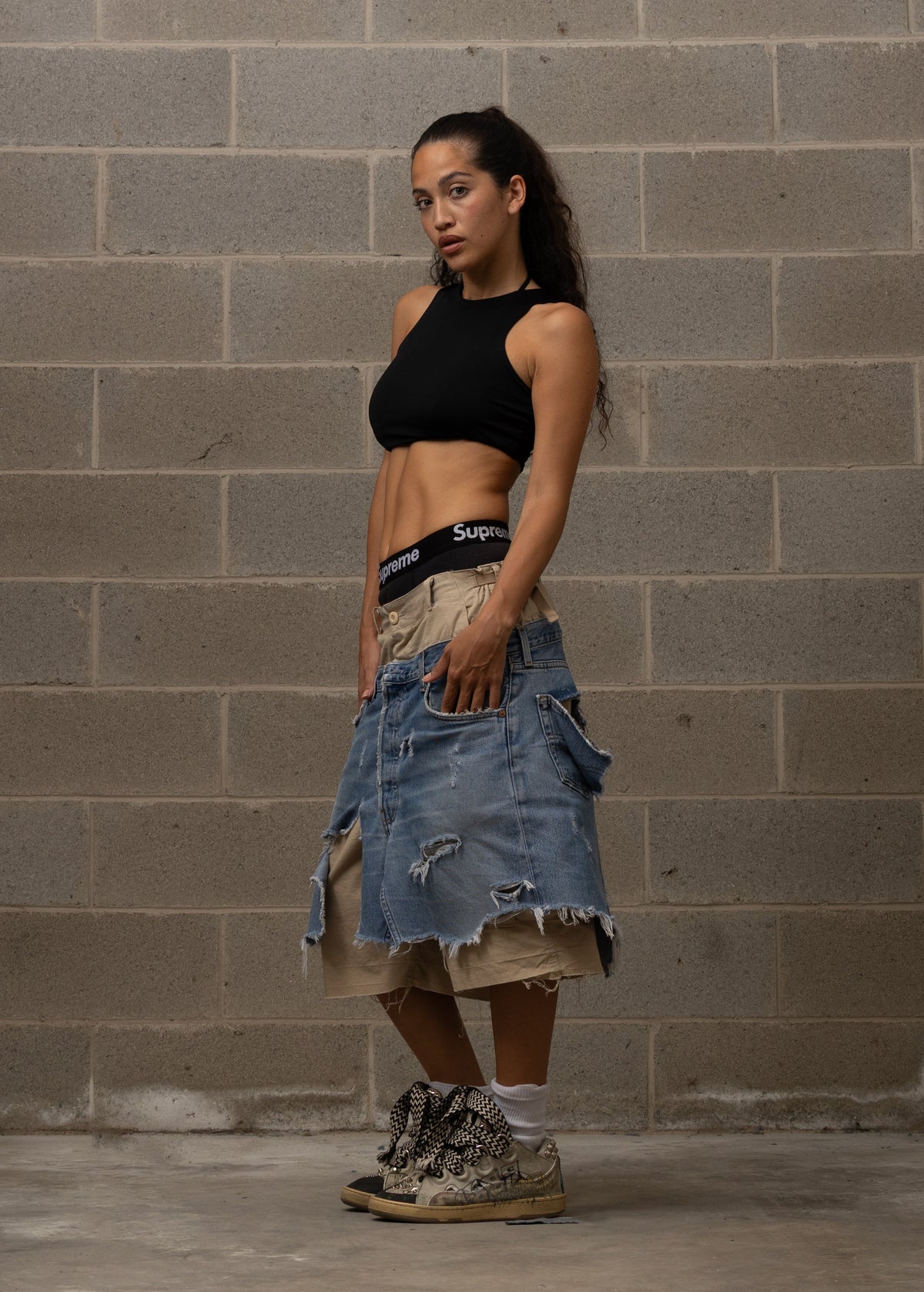 WLRY DISTRESSED PANTS BEIGE 1 OF 1