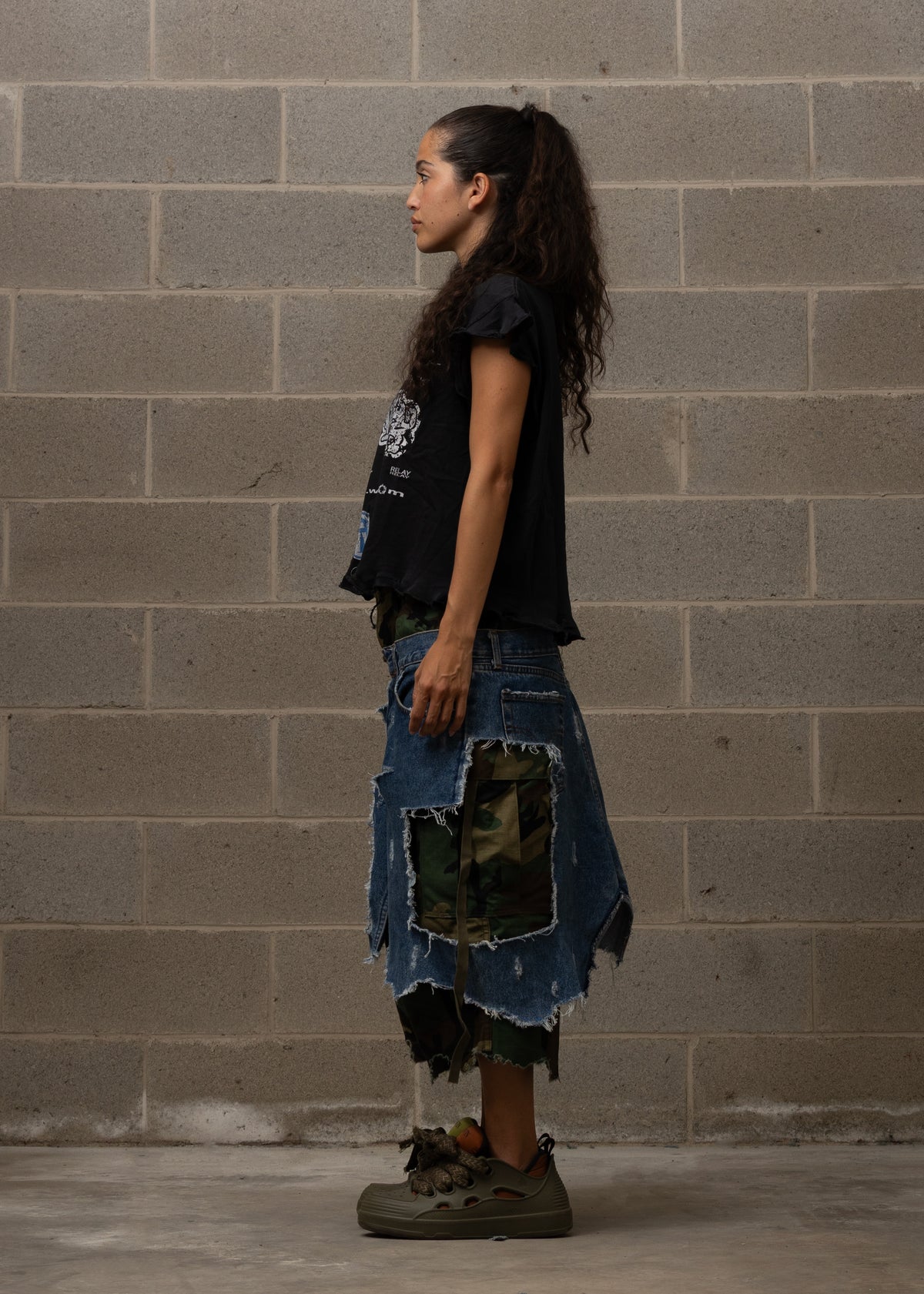 WLRY SPONSORED DISTRESSED TANK TOP